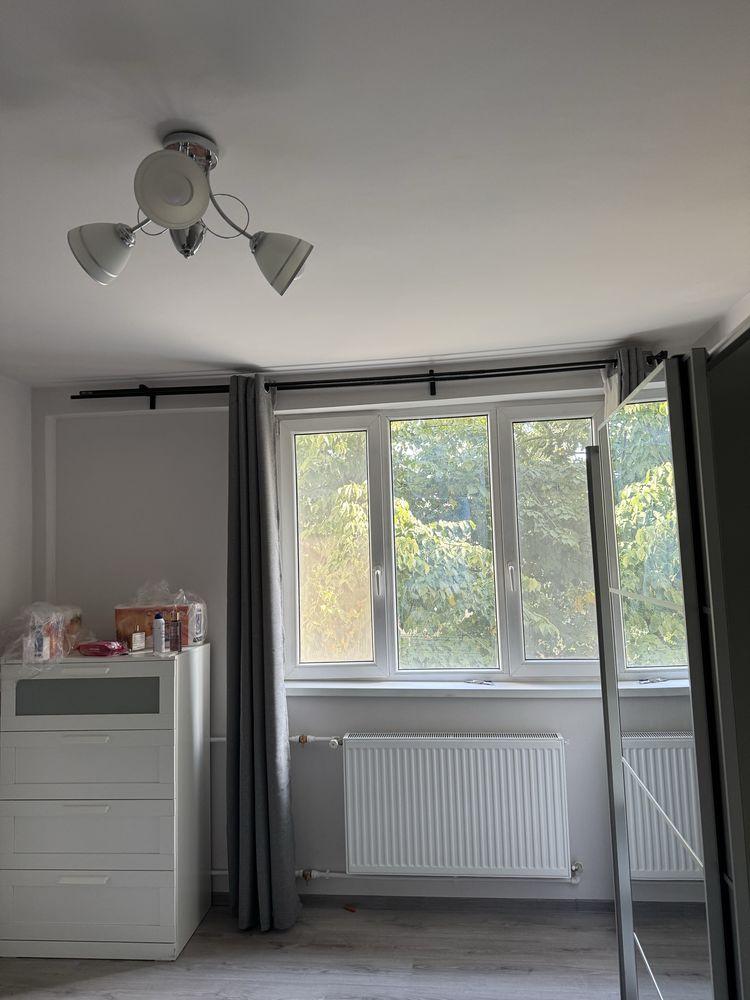 Apartament 3 camere de închiriat, renovat – 2 camere mobilate + 1 nemobilată, etaj 4/10, aproape de metrou”