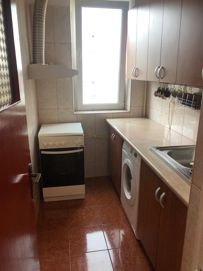 Inchiriez apartament 4 camere. - imagine 1