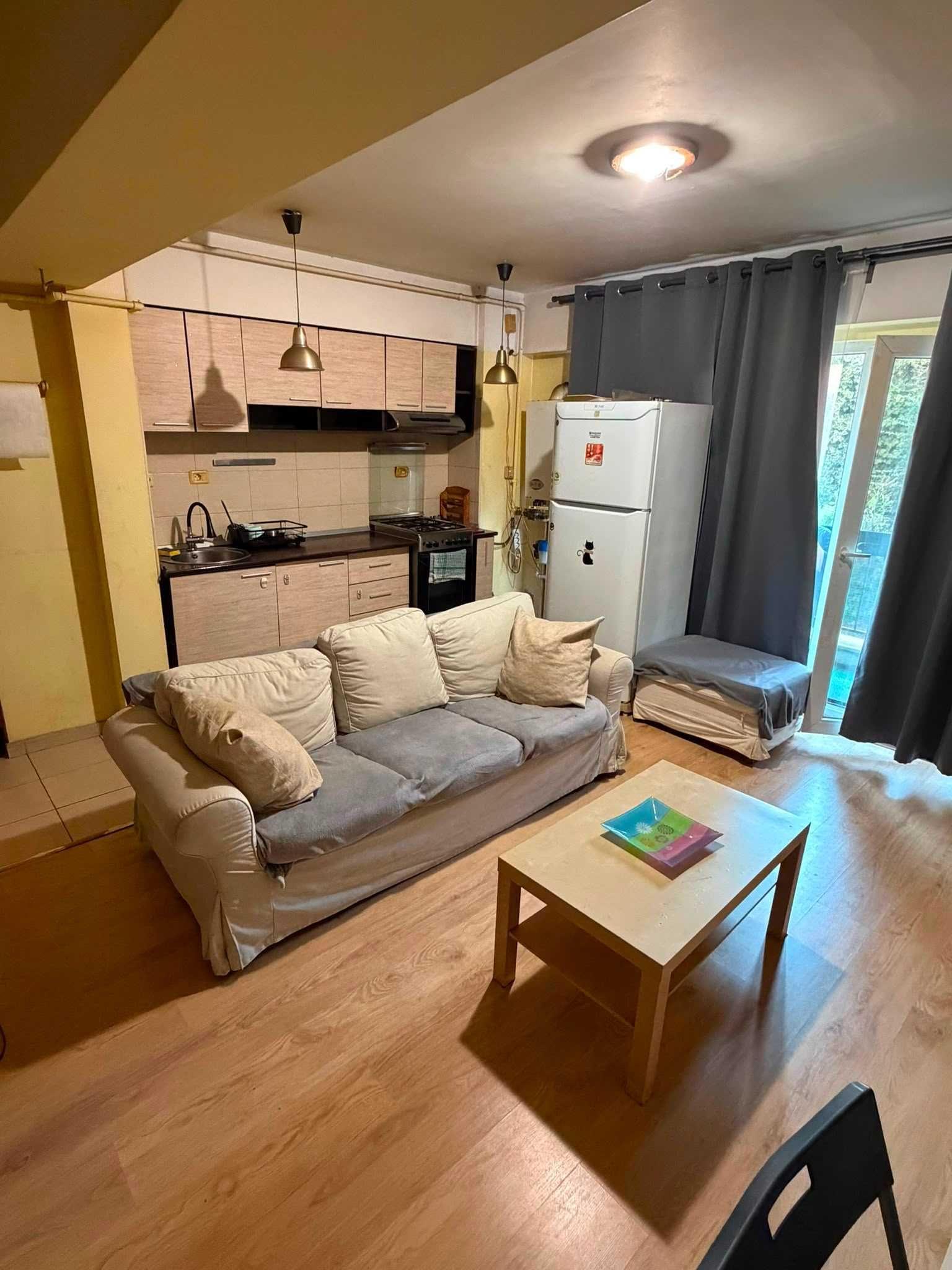 Proprietar – Vand apartament 3 camere Mogosoaia Parc, complex privat, parcare in curte - imagine 1