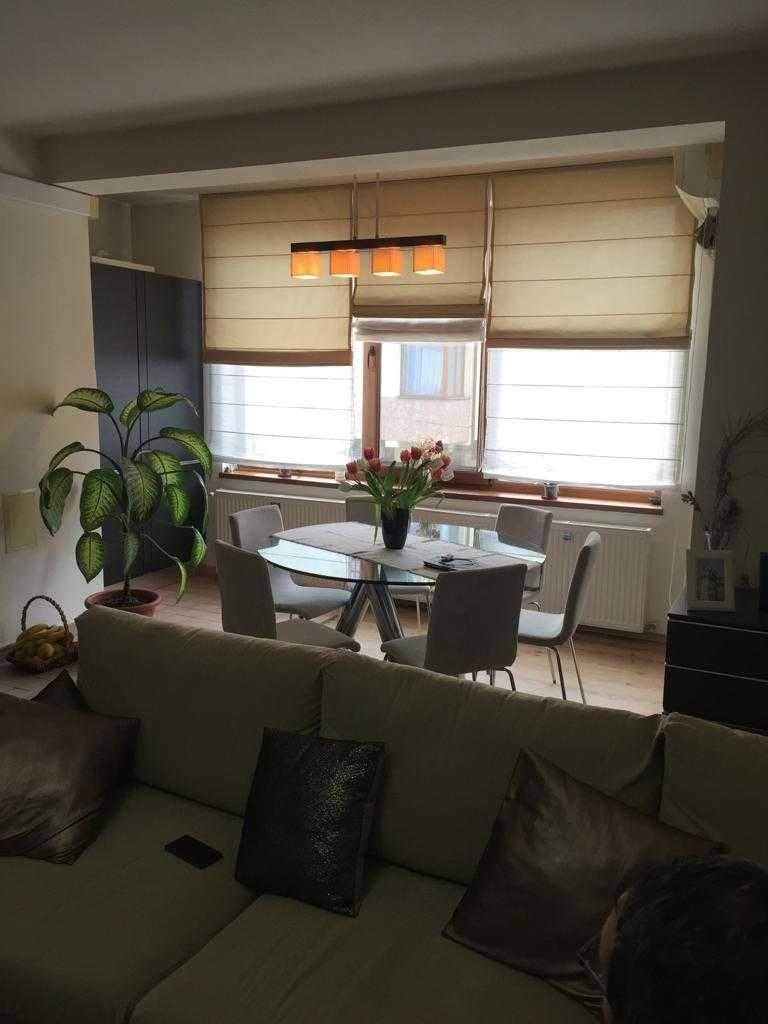 Vand apartament 3 camere