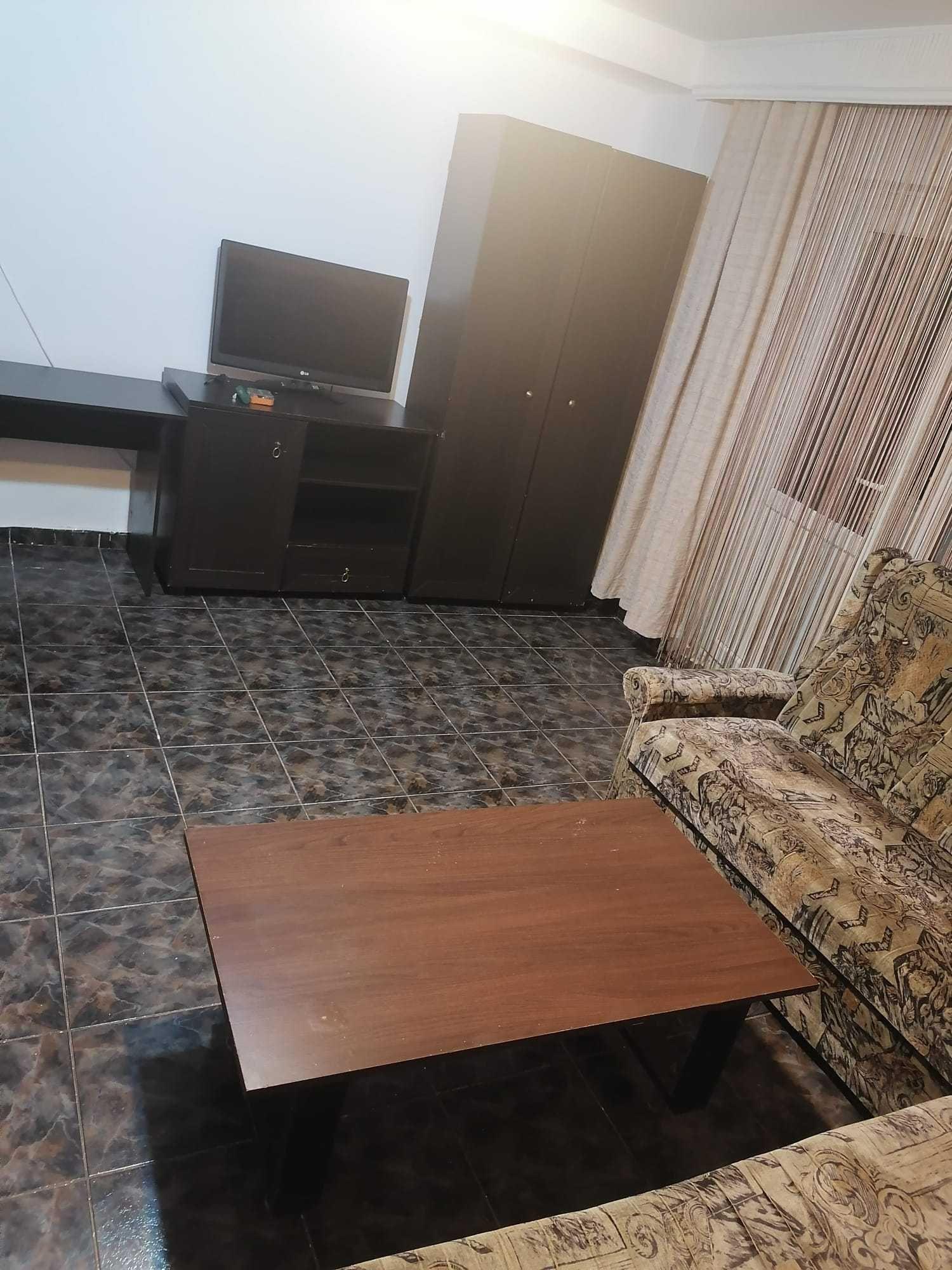 Închiriez garsonieră mobilată și utilată – 41 mp – Zona Exercițiu-1250lei/luna - imagine 1