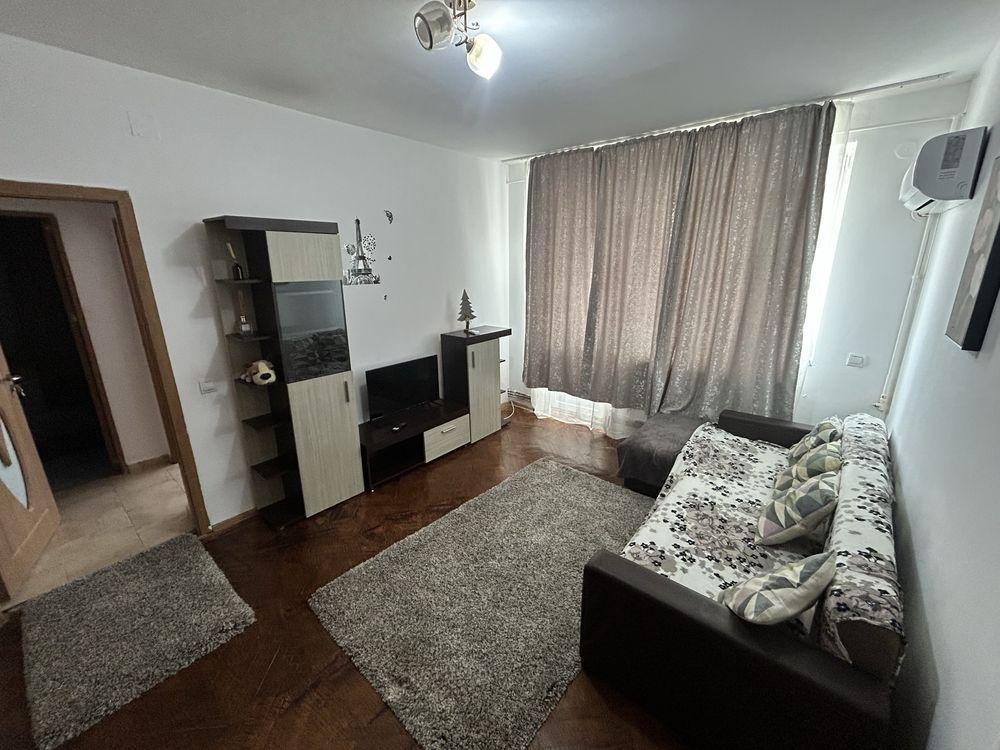 Inchiriez apartament 2 camere Fratii Golesti - imagine 1