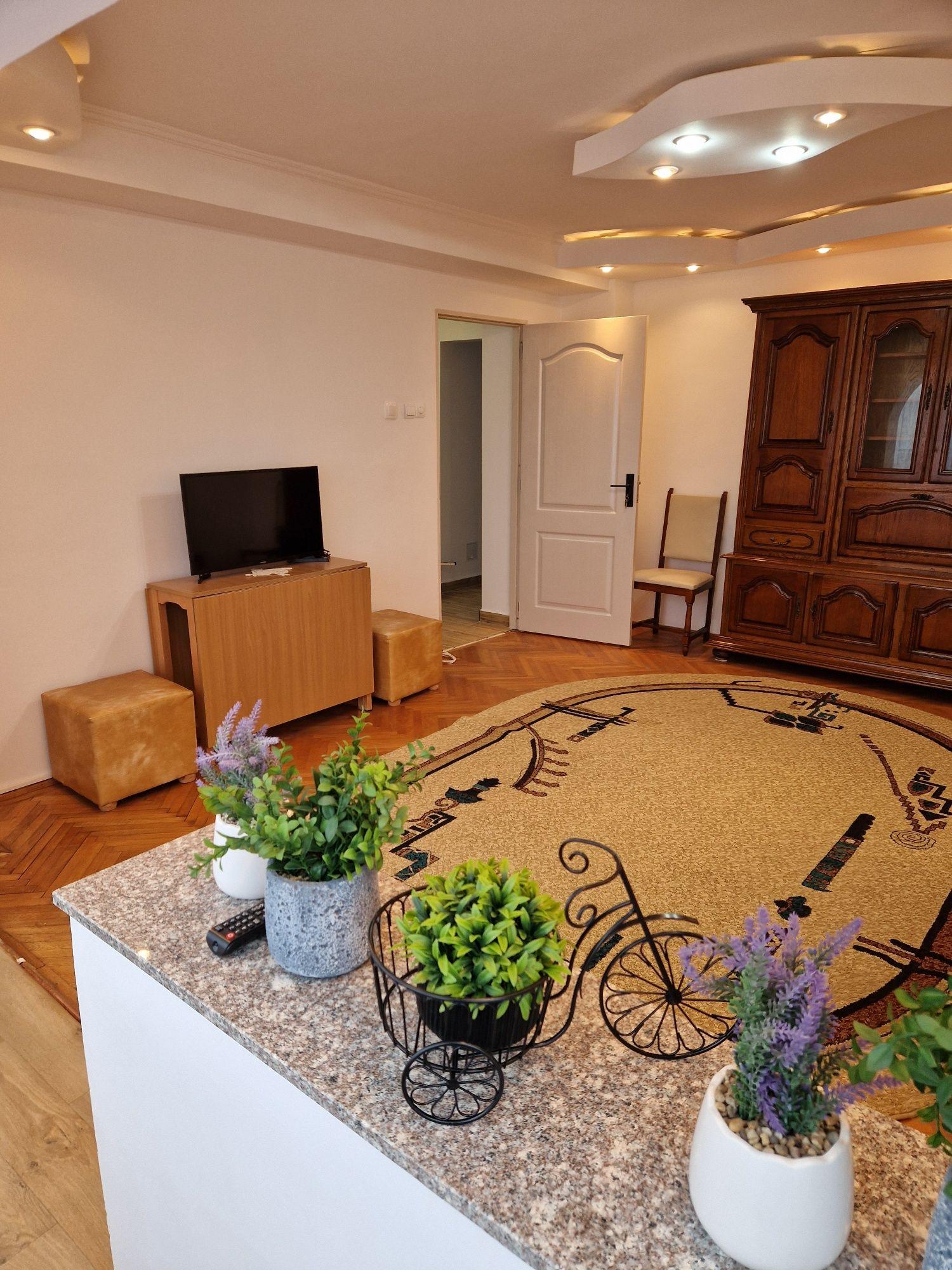 Apartament de închiriat în Pitești zona Rolast - imagine 1