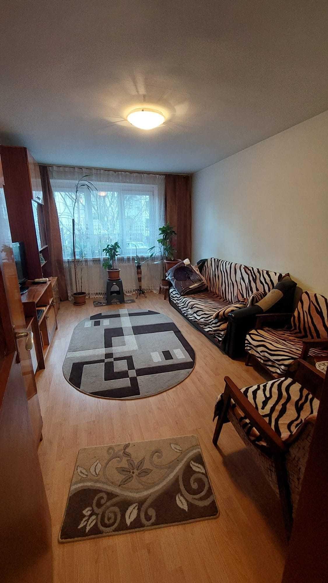 Vand apartament 3 camere, decomandat, strada Ioan Slavici, Baia Mare