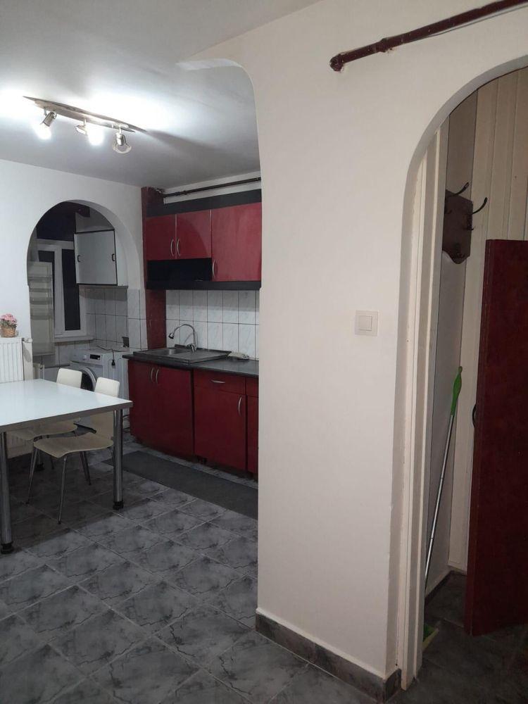 Apartament cu 3 camere de inchiriat - imagine 1