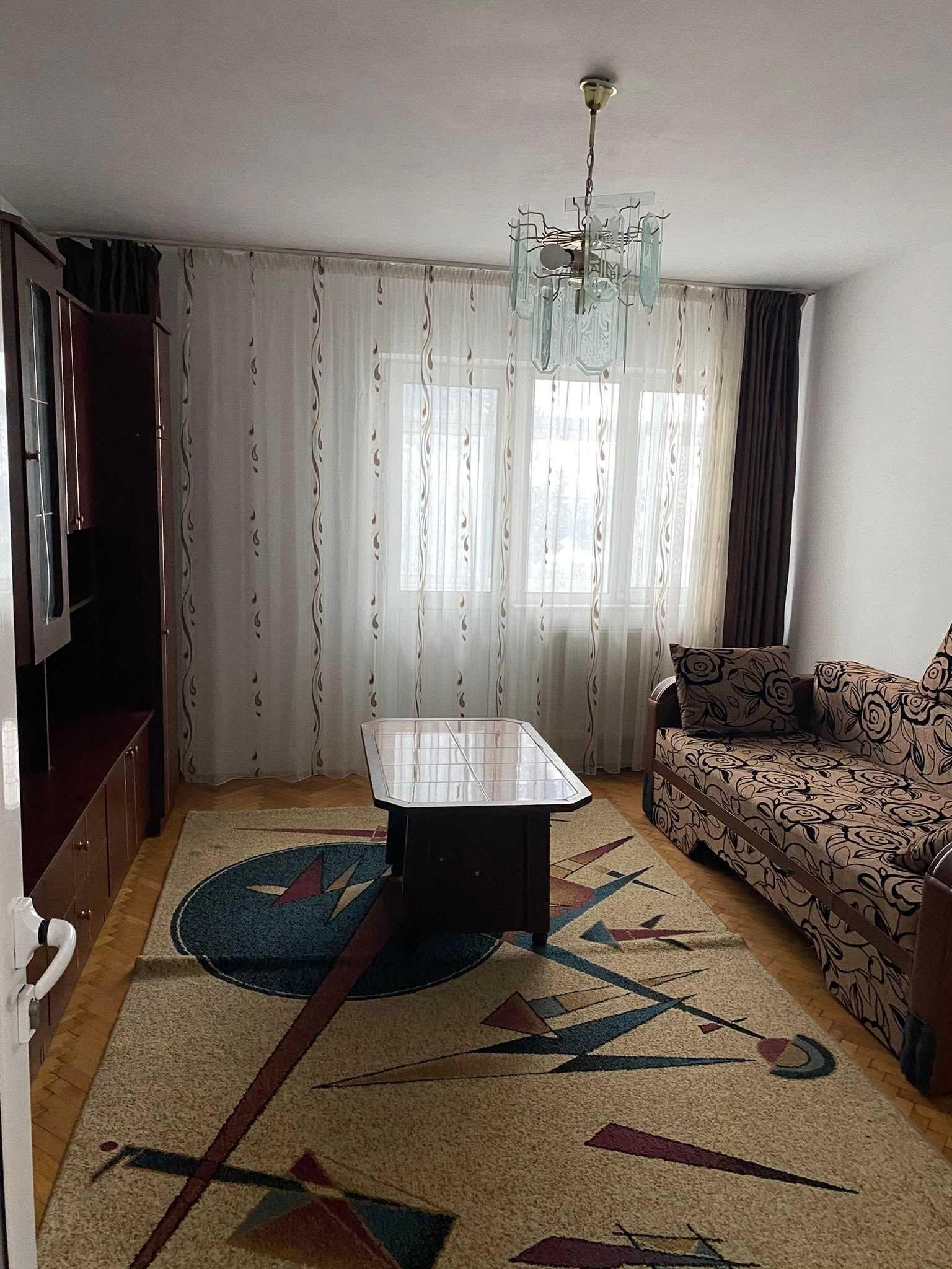 Apartament 2 camere de inchiriat, zona Traian, Rm Valcea