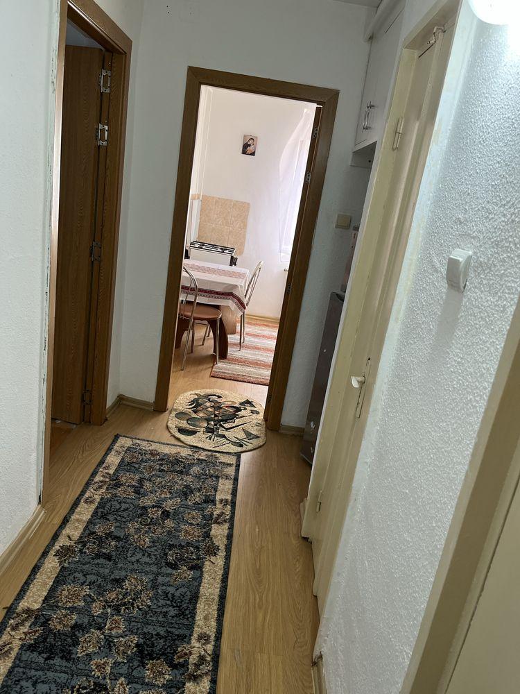 Inchiriez sau Vand apartament