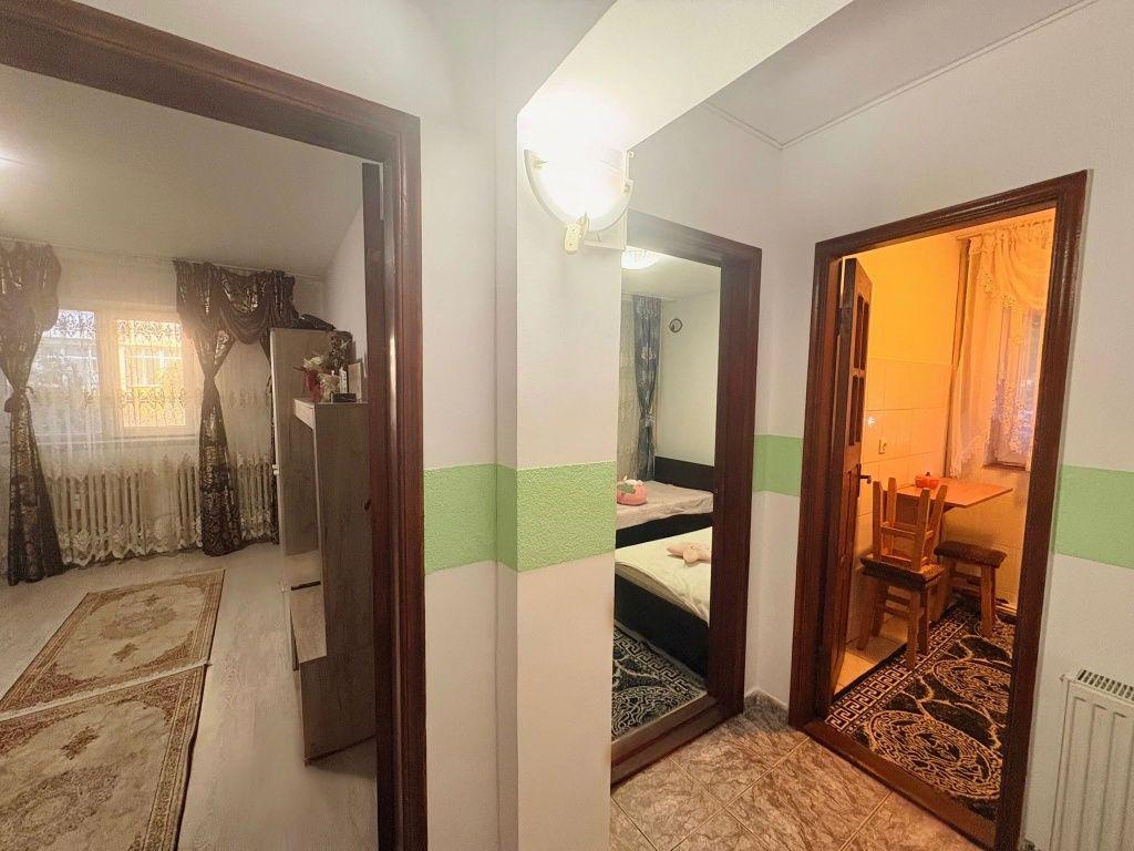 Se vinde apartament 2 camere decomandat Moara de foc IAȘI 75000 euro ușor negociabil
