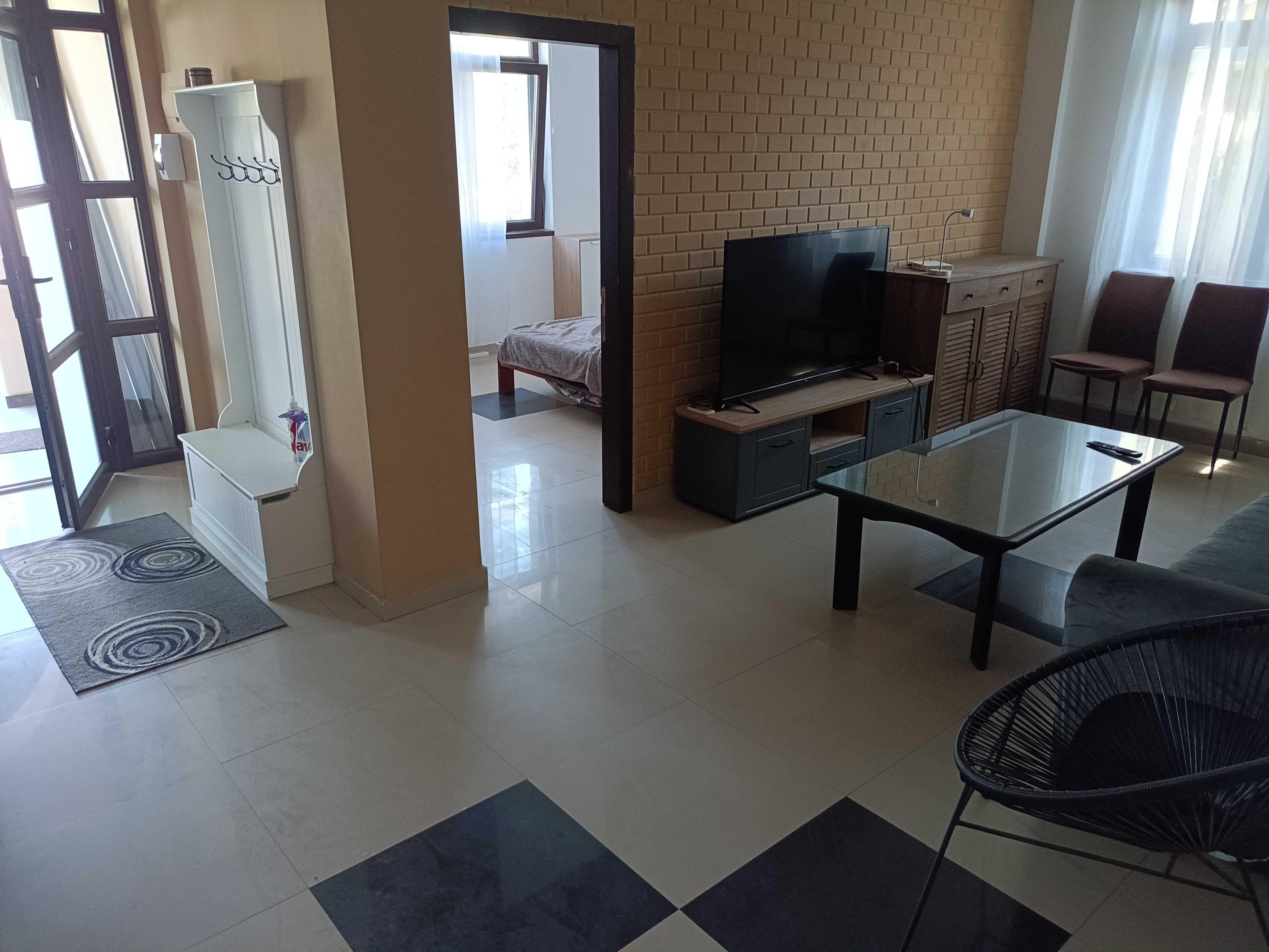 apartament 3 camere Rediu Casablanca de inchiriat
