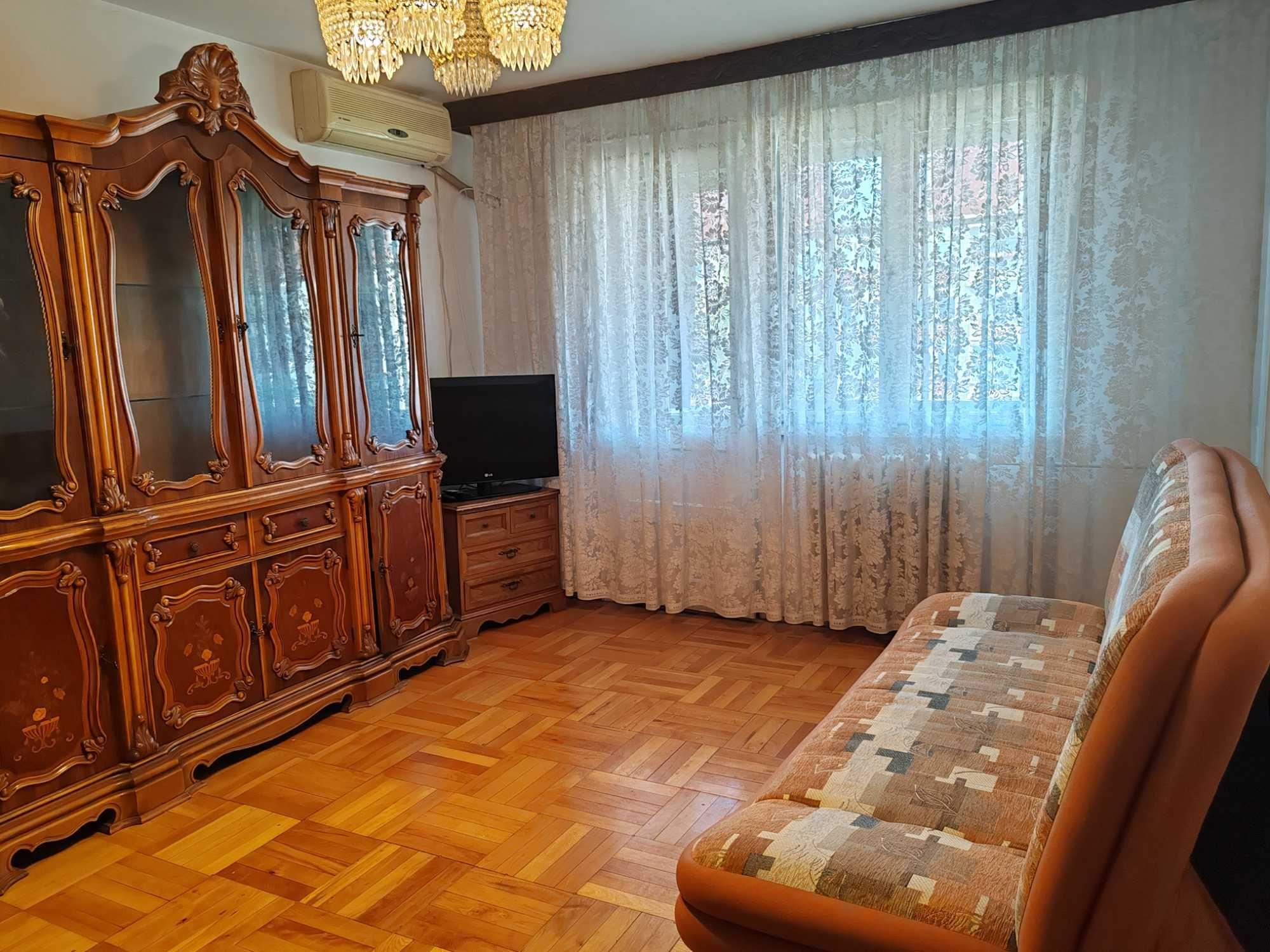 Apartament 3 camere central etaj 3 , Terasă panoramică