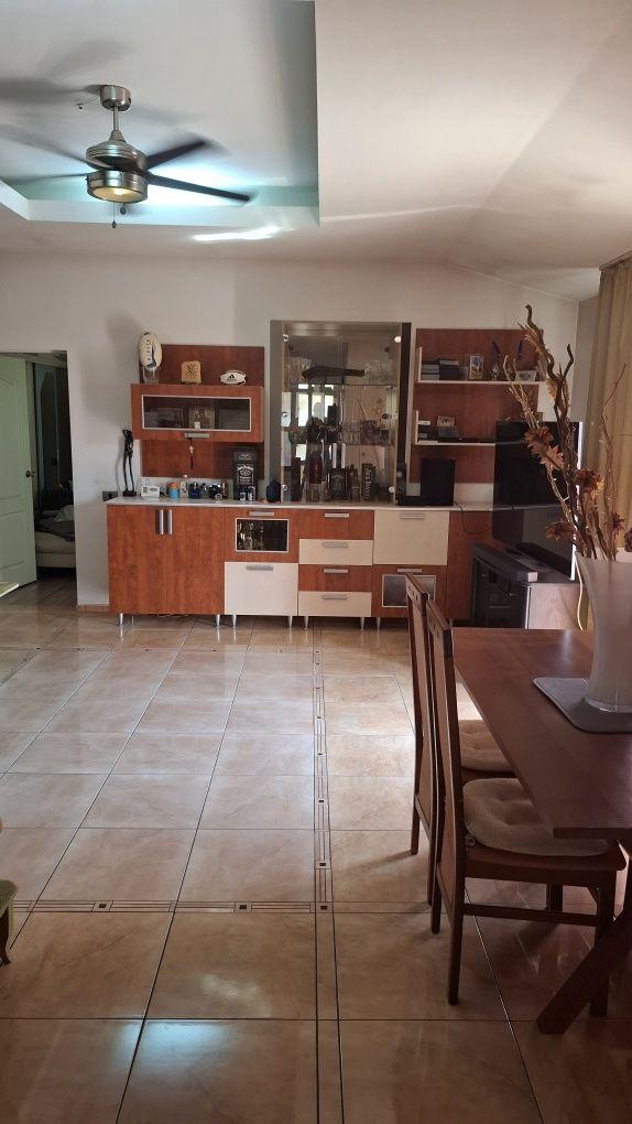 Vând apartament ultracentral