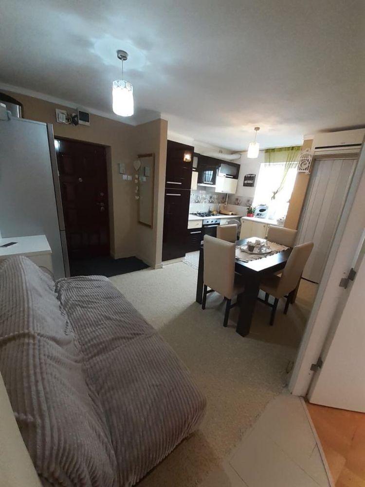 Vand apartament ultracentral - imagine 1