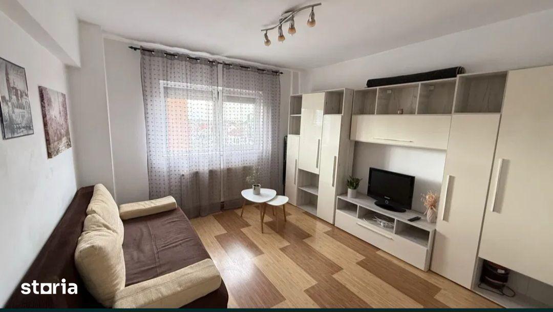 Inchiriez Apartament 1 camera cu centrala, etaj 3 - Micalaca