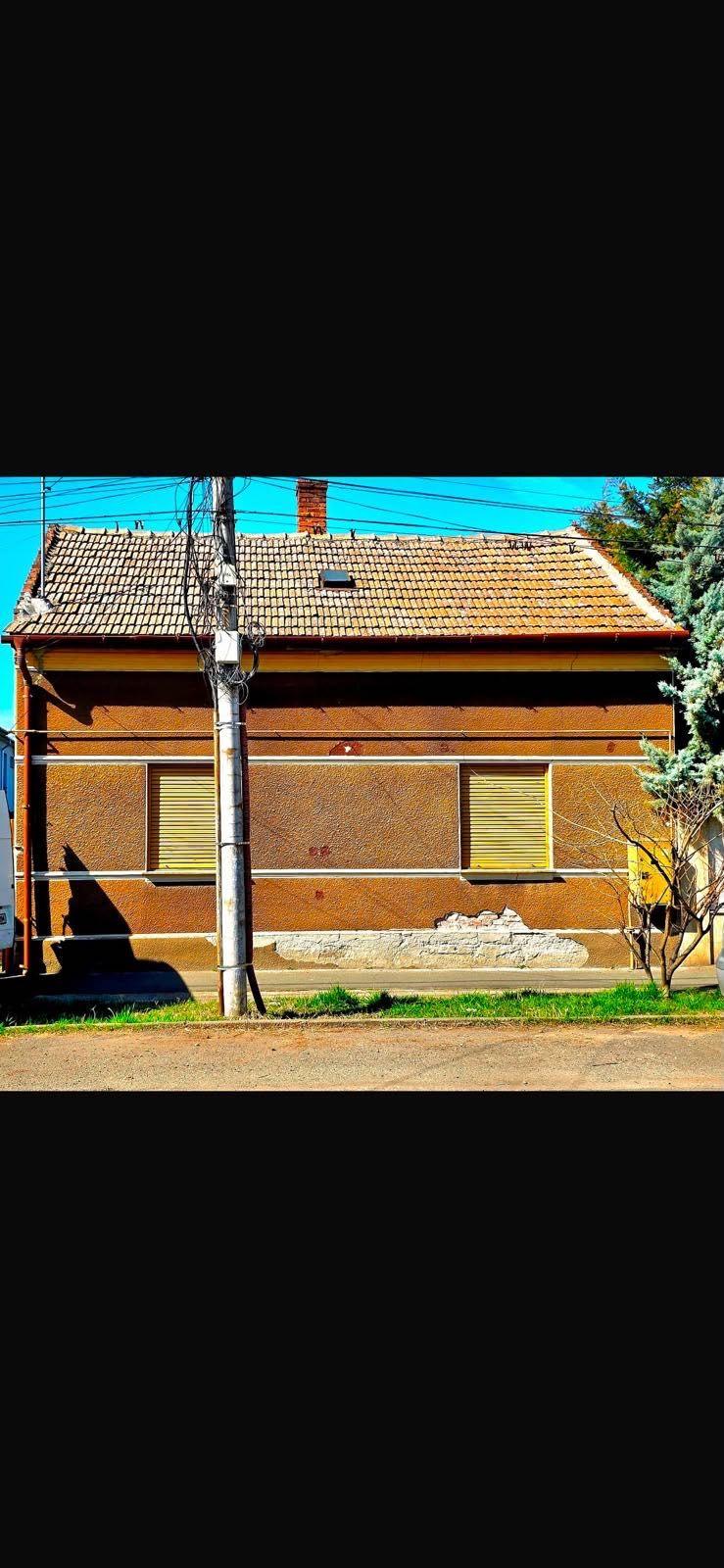 Casă  spre vânzare zona parneava