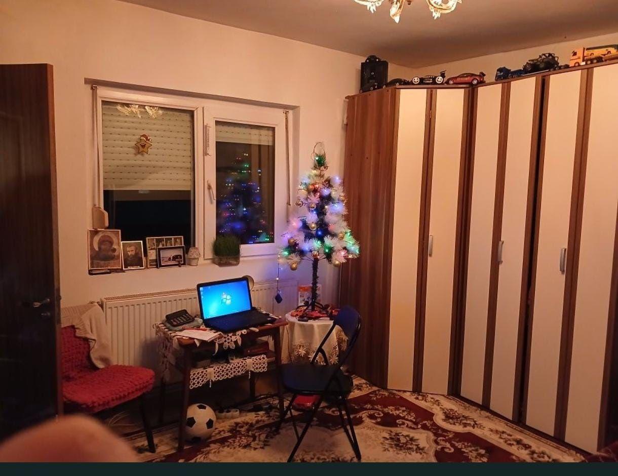 Vand Garsoniera 32 MP, etaj 4/4, in zona M3, viz a viz de scoala nr 11 si de gradinita