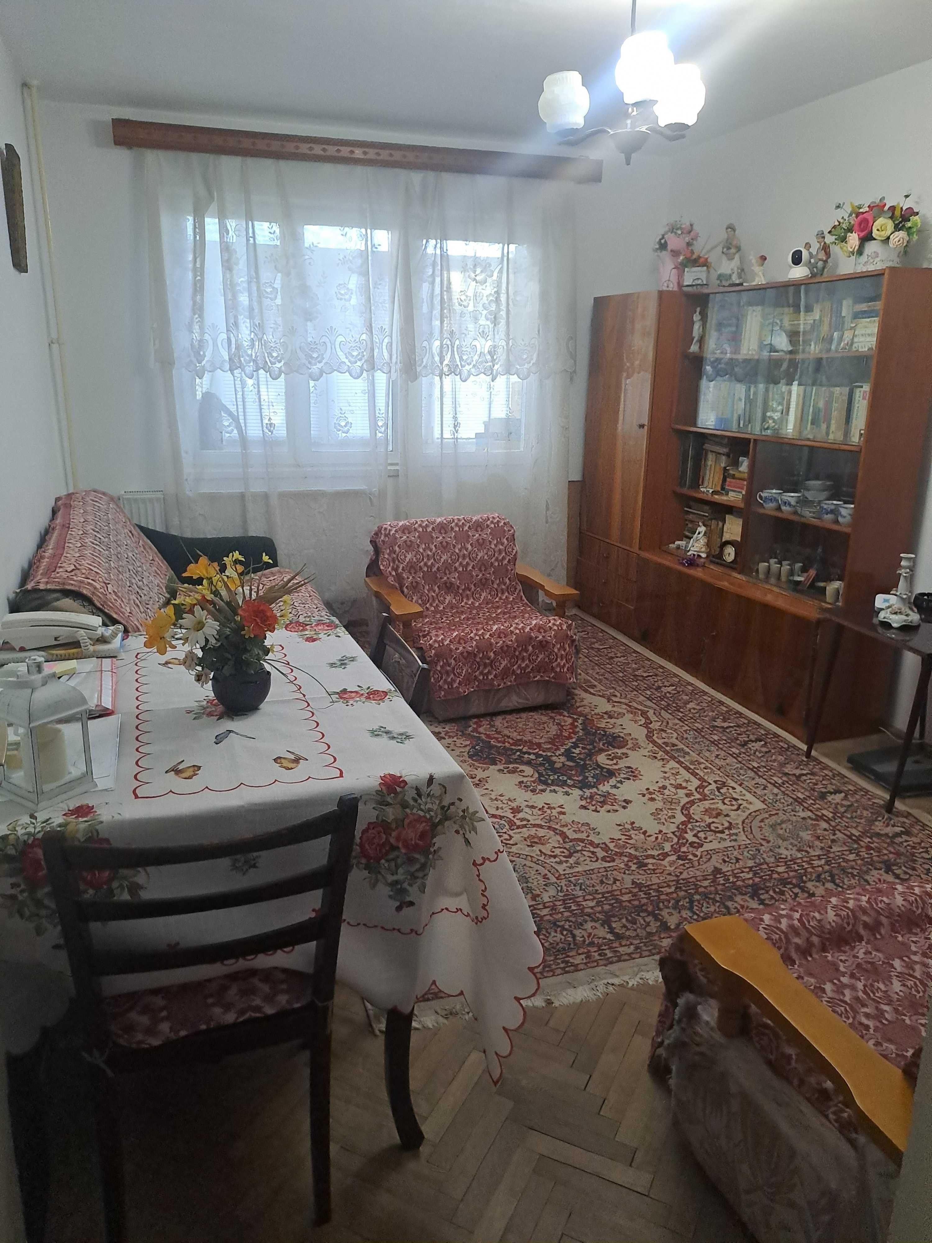Apartament 3 camere - Banca Nationala, Bacau
