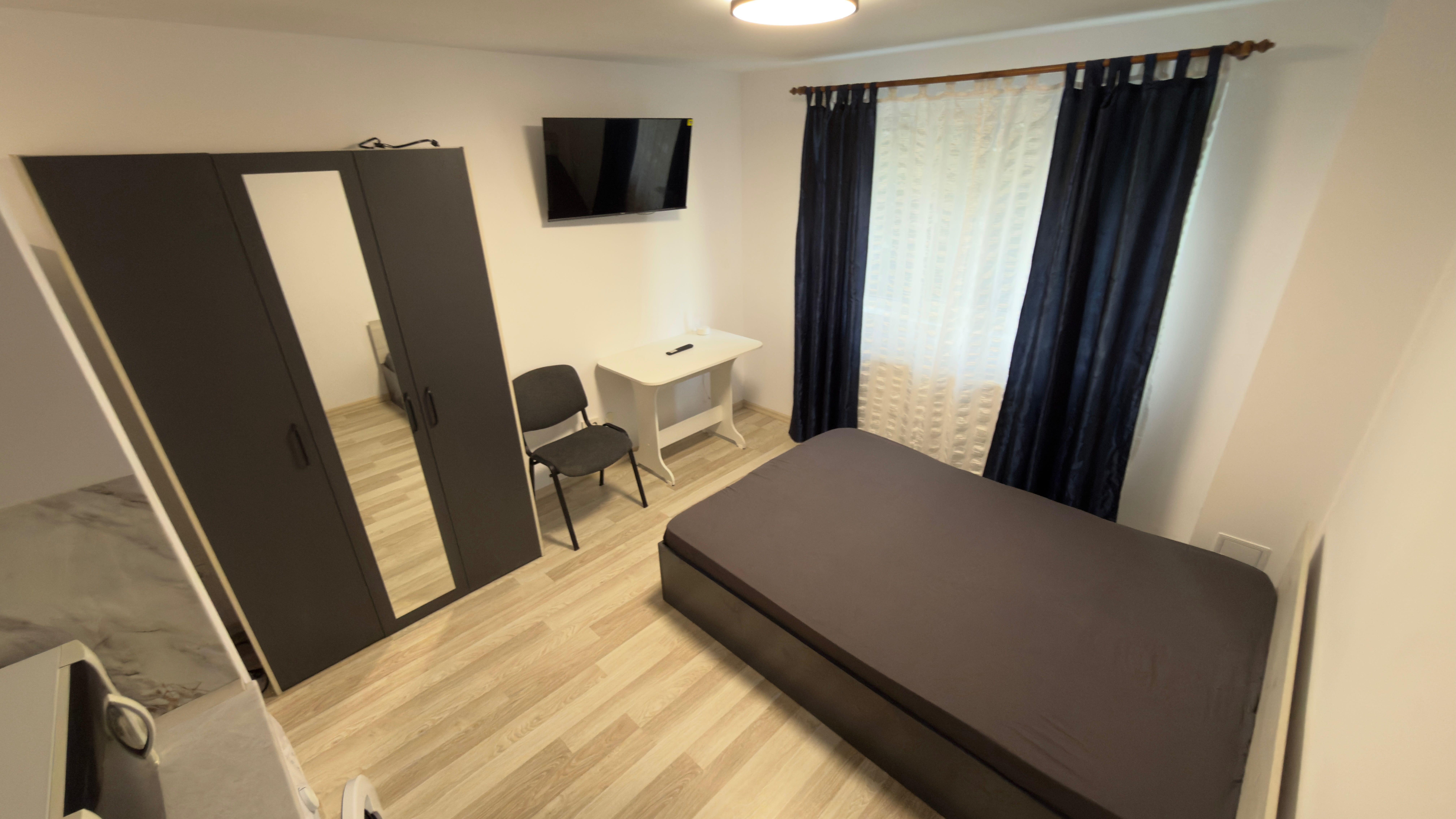Garsoniera de închiriat - Str. Bucegi | Zona Narcisa