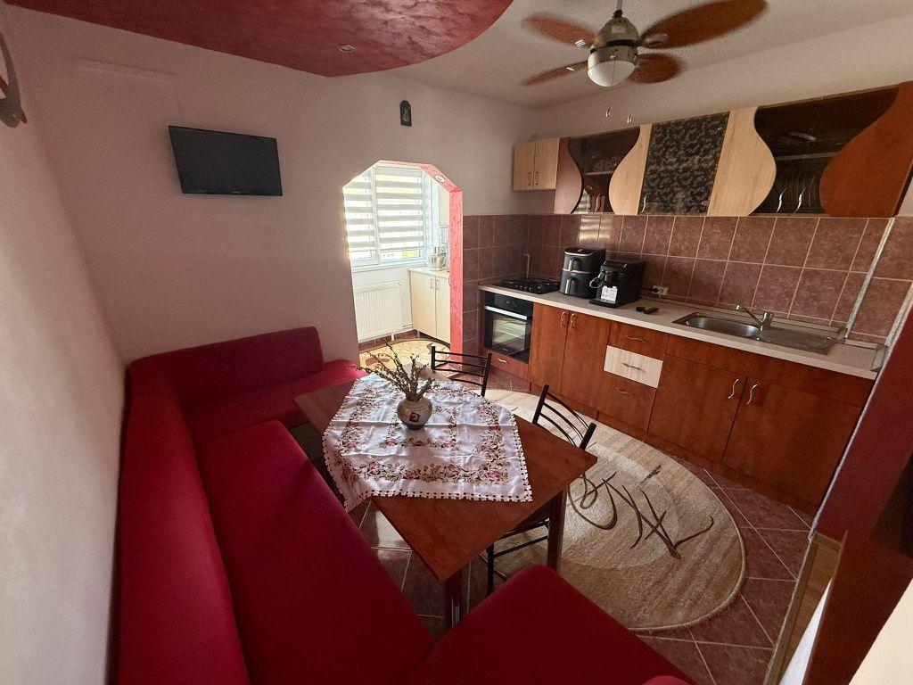 Vând apartament 2 camere decomadate