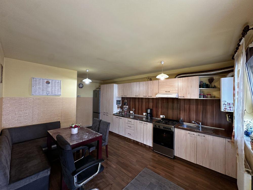 Apartament 4 camere 2 băi balcon Str.Rusciorului Sibiu - imagine 1