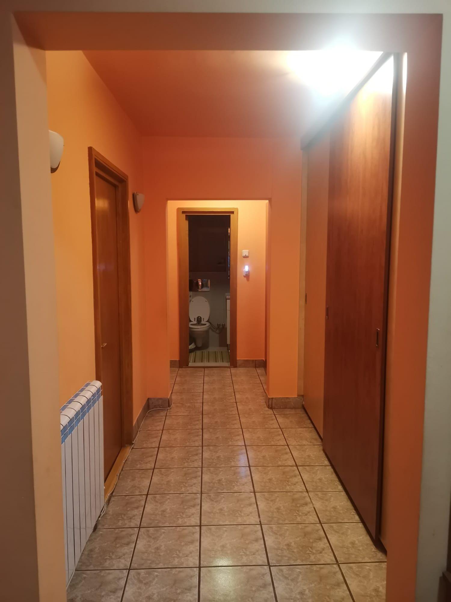 Apartament de închiriat