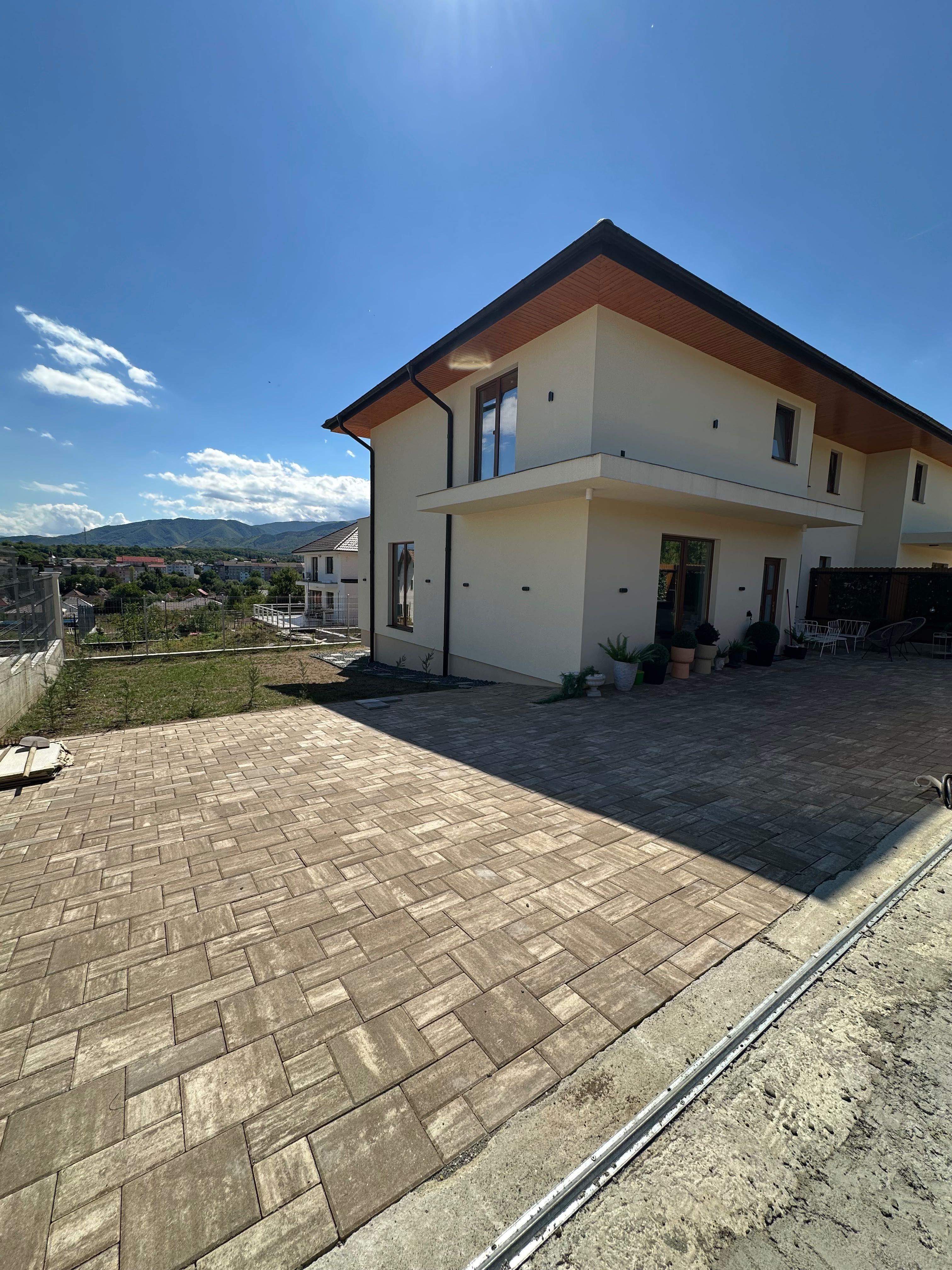 Casa tip duplex Cisnădie nouă ! - imagine 1