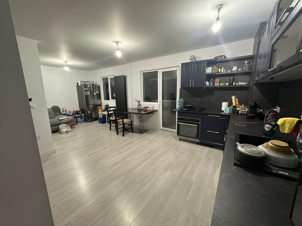 Apartament de vanzare - imagine 1