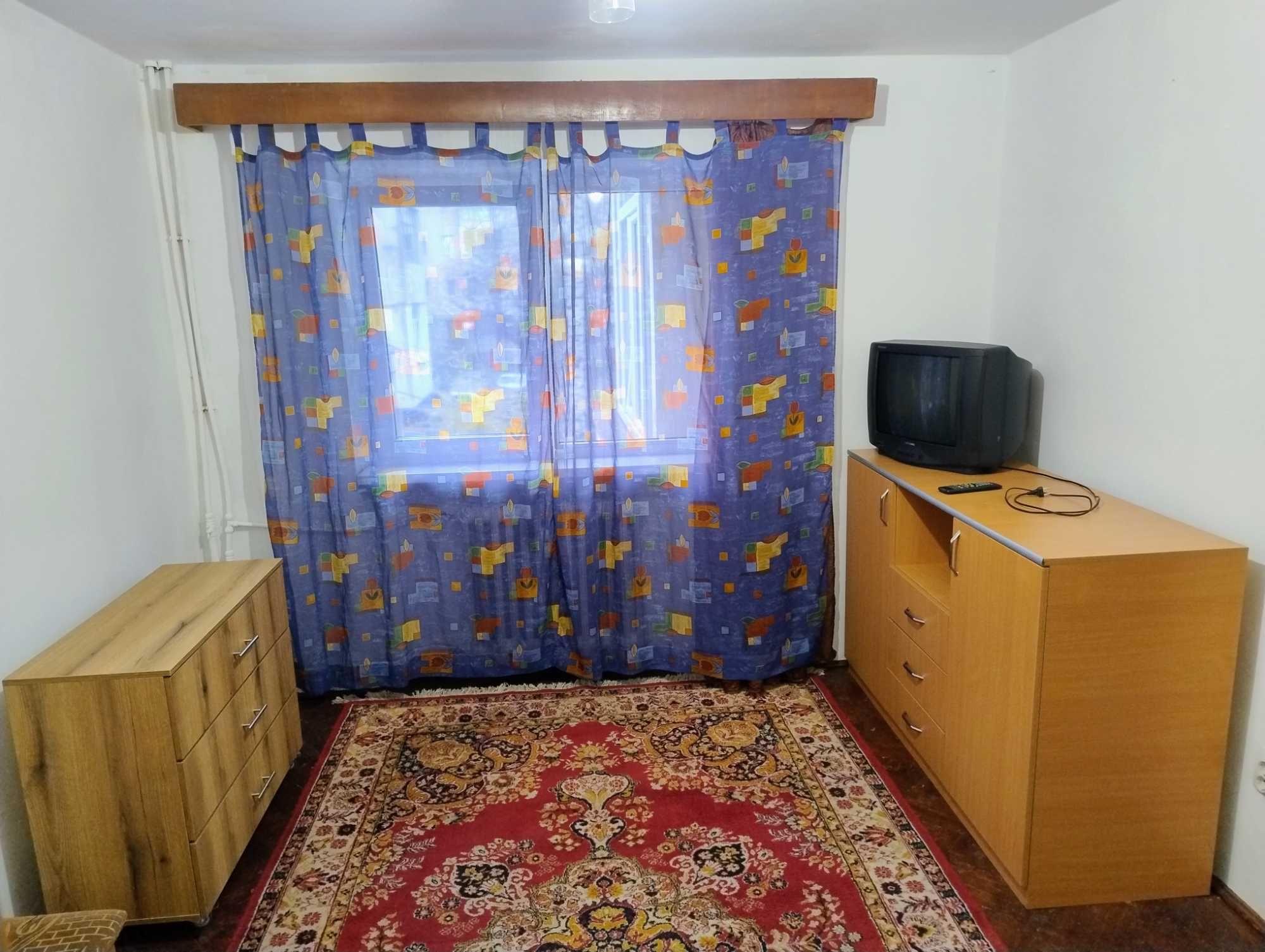 Închiriez Micro apartament, zona Areni