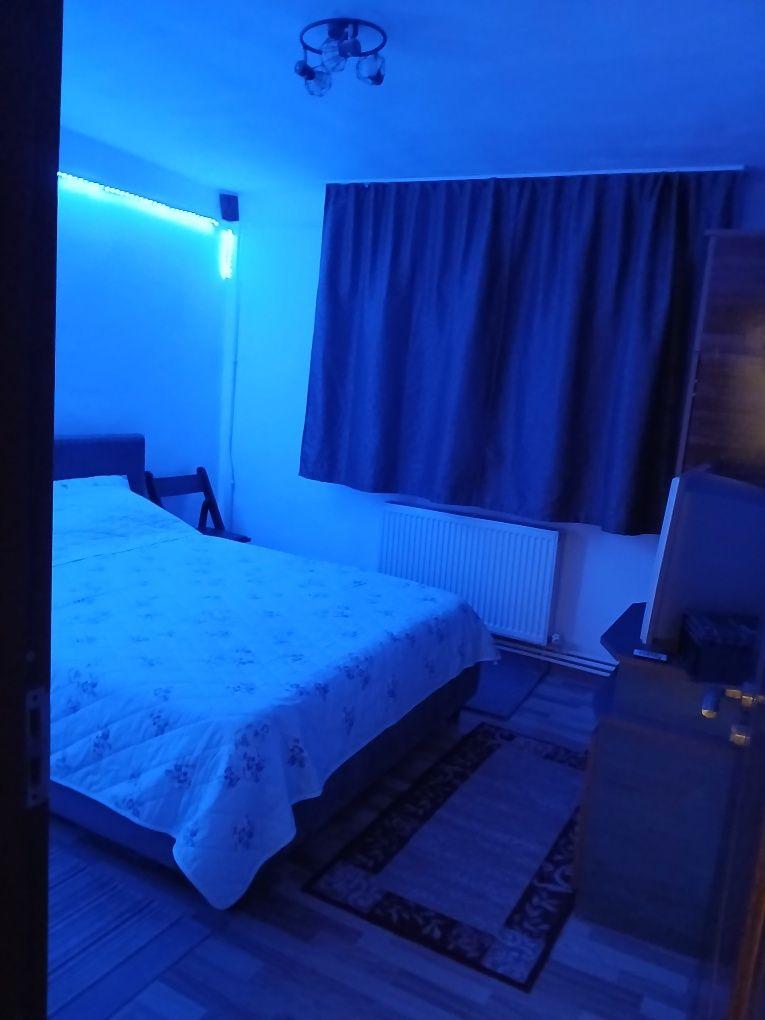 Apartament spatios cu 2 camere de inchiriat - imagine 1