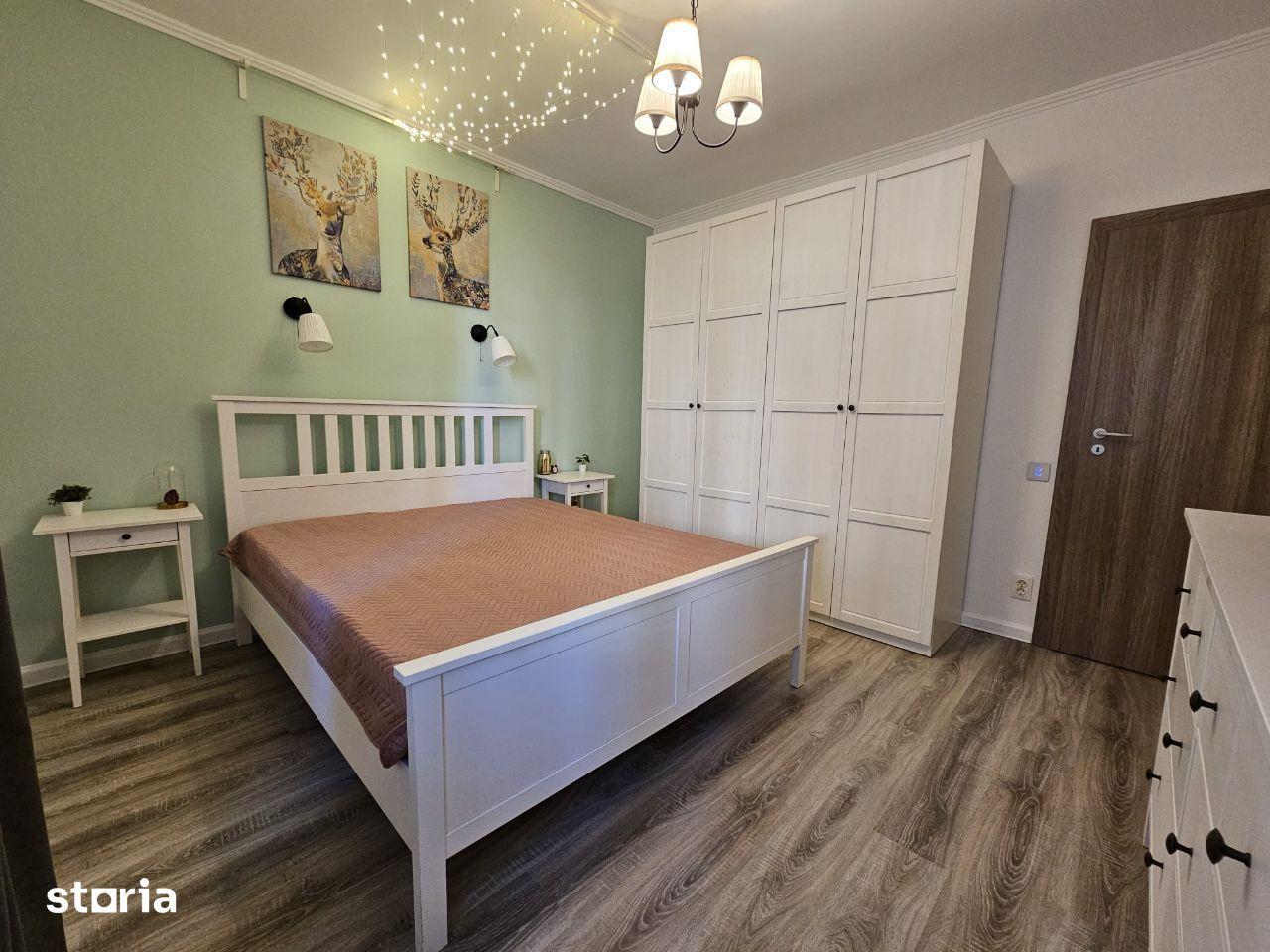 Inchiriez apt 3 camere / 2 bai in Cartierul Latin - imagine 1