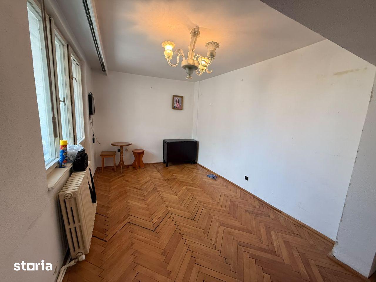 Garsoniera cu balcon si centrala,zona centrala - Bd.Dacia | Proprietar