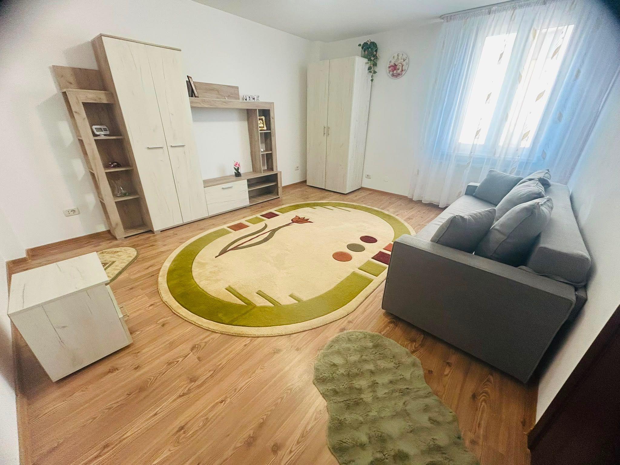 Garsonieră de vânzare