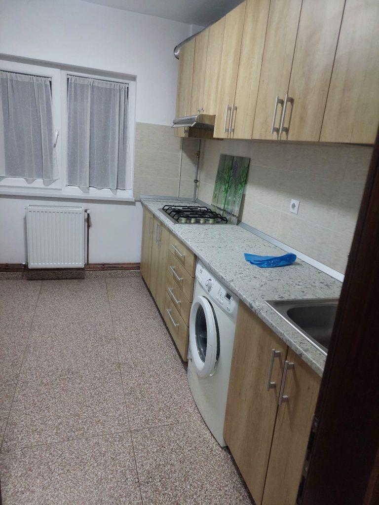 Apartament de inchiriat 2 camere decomandat
