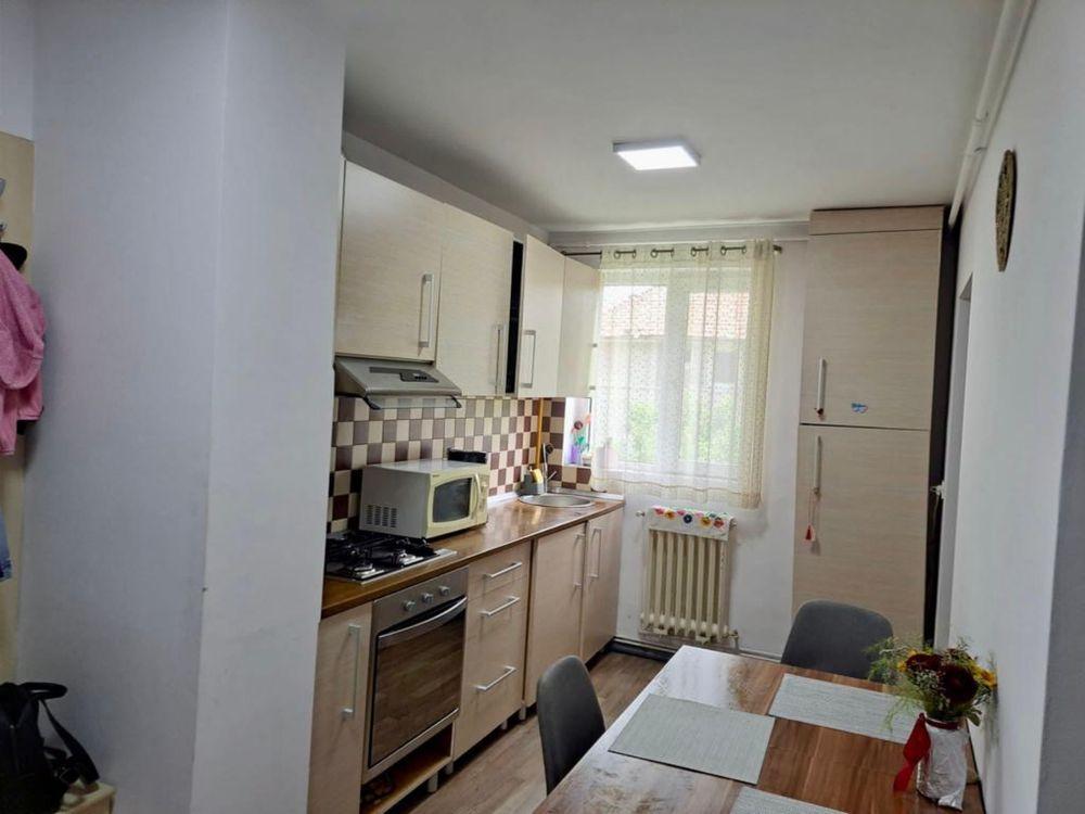 Inchiriere apartament