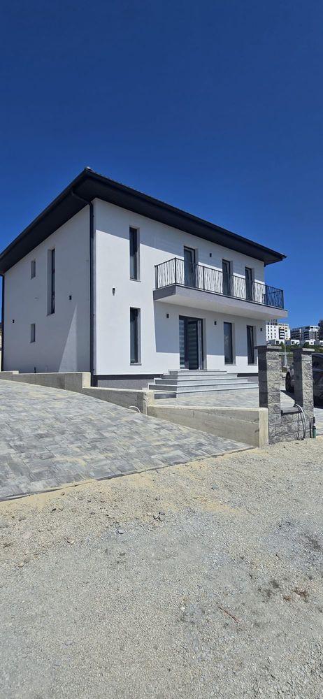 Casa exclusivista strada Constantin Brancoveanu proiect unicat langa Logos