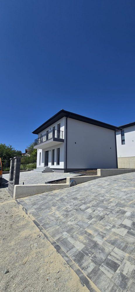 Casa premium langa Logos cu panorama