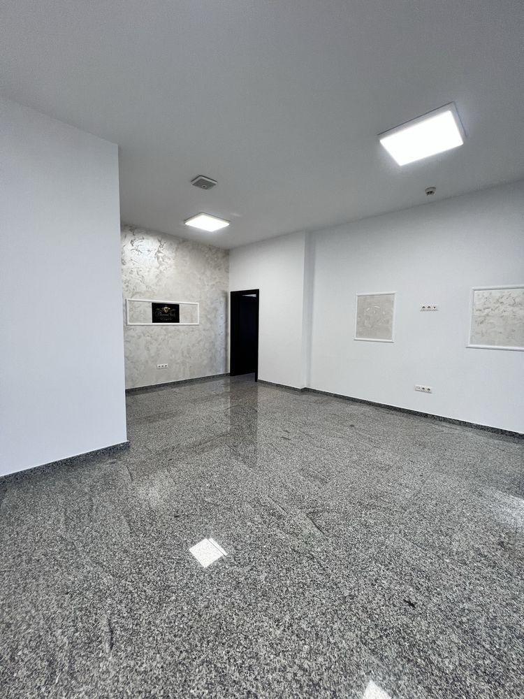 Spatiu comercial/birou de inchiriat Calea Molodvei | Mall - imagine 1