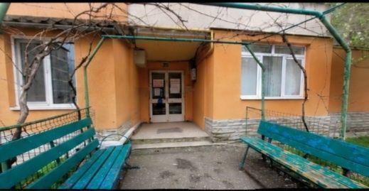 Vânzare - Apartament 4 camere -  Balcon spațios! - imagine 1
