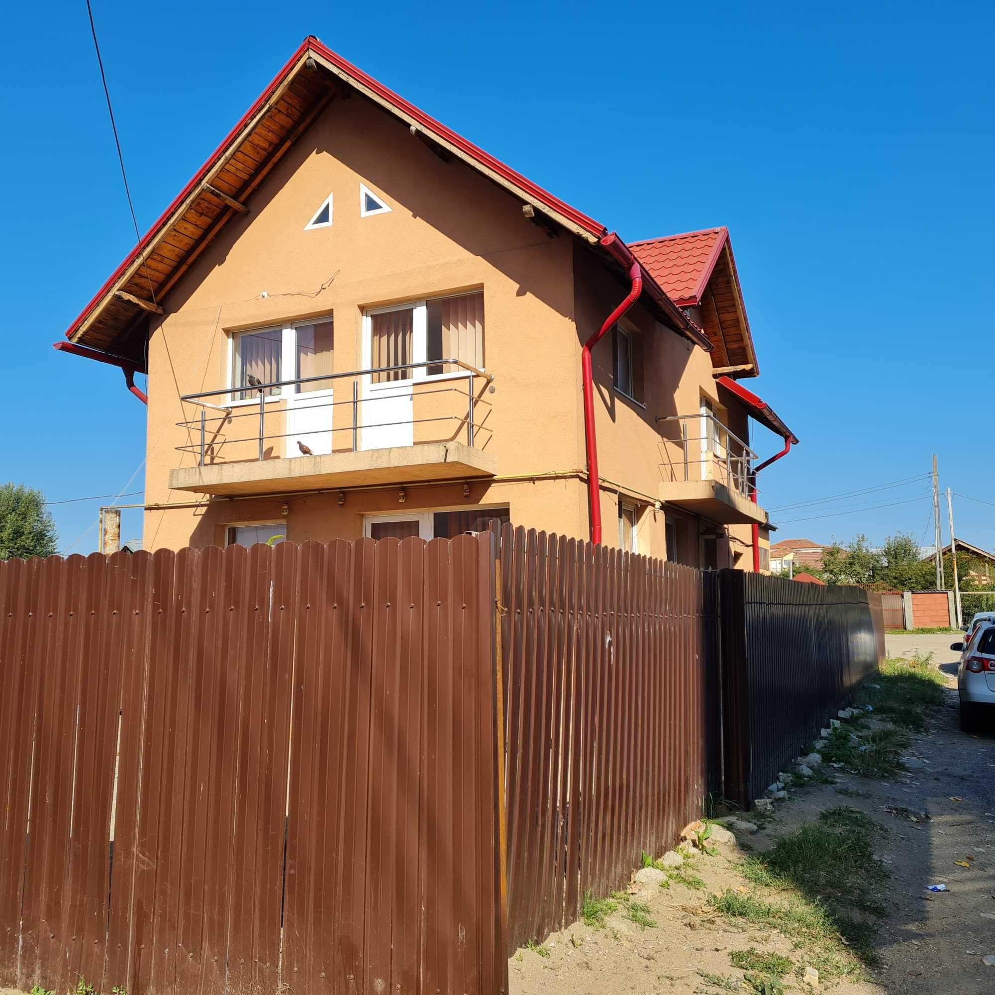 Casă P+1 ,Târgoviște, Micro 4 | Ideal Sediu Firmă sau Studenți - imagine 1
