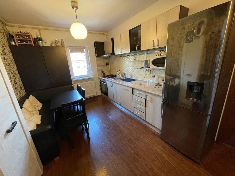 Închiriez apartament cu 2 camere în Otopeni - imagine 1