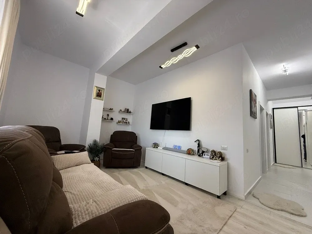 apartament 3 camere central Otopeni - imagine 1