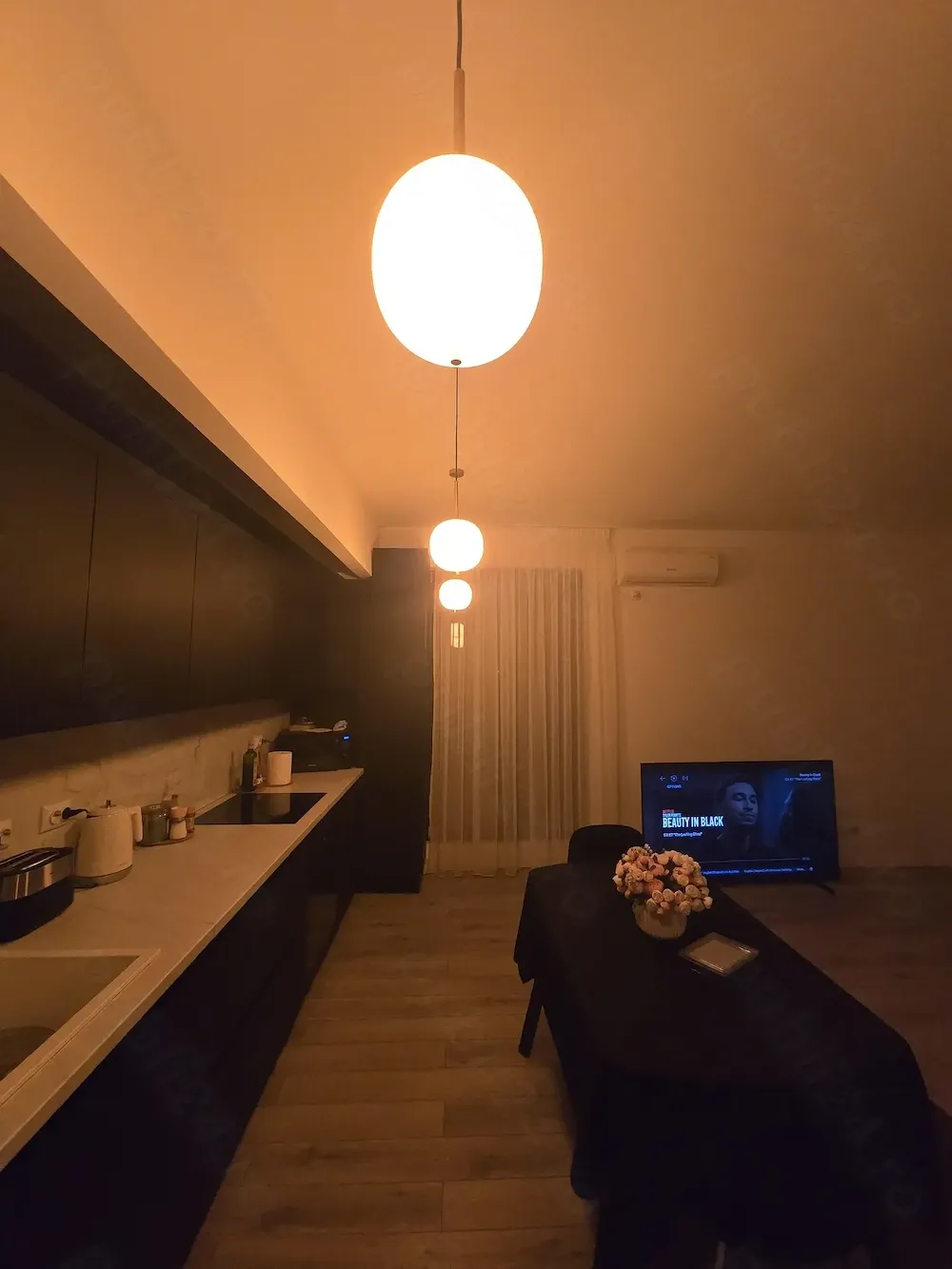 Apartament 2 camere Pipera,  bloc boutique,  66 mp + loc parcare - imagine 1