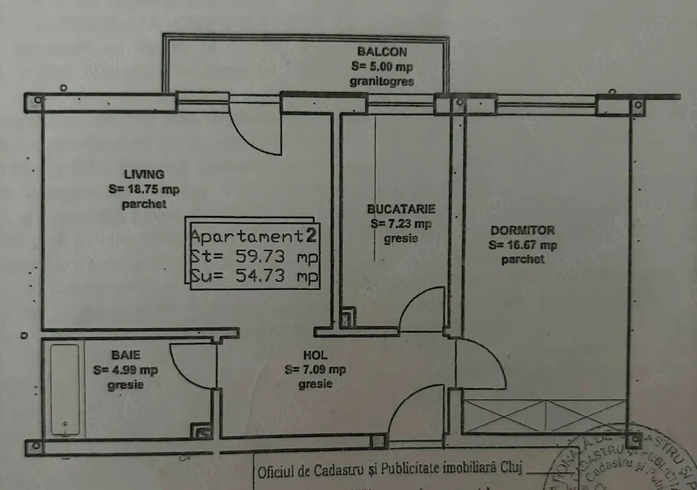 Vând apartament