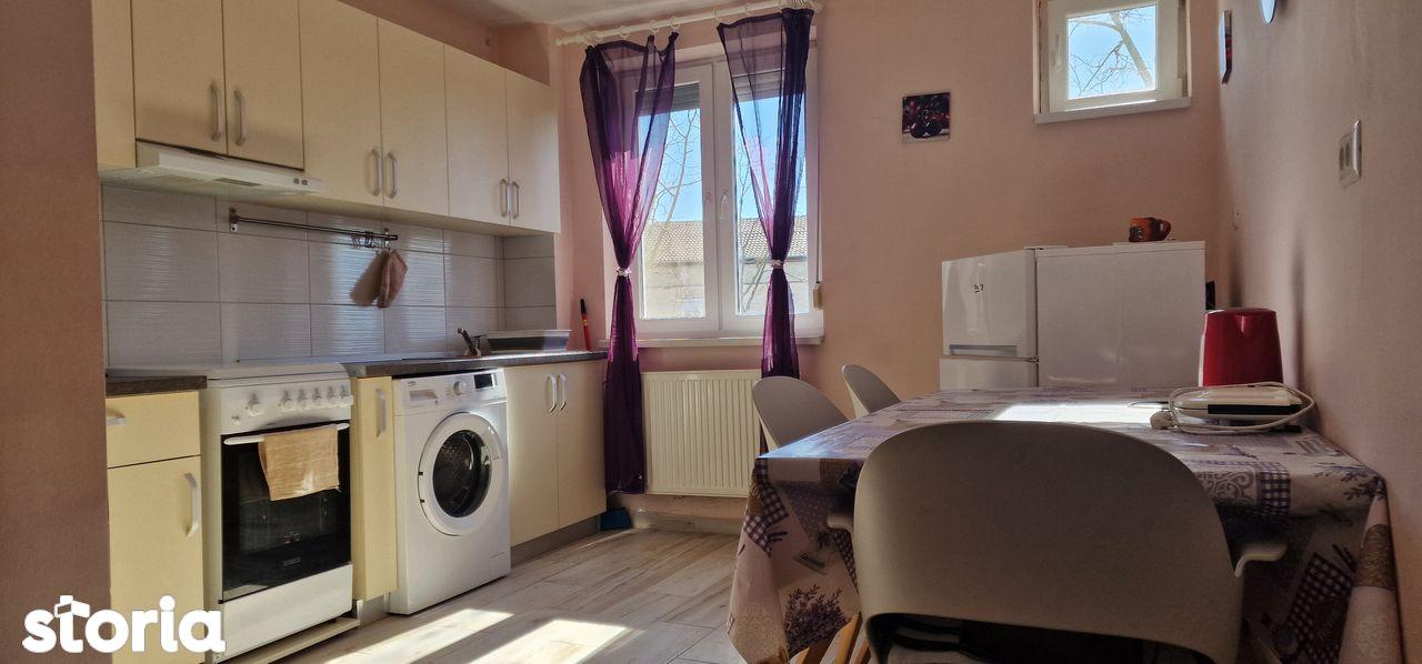 Apartament 2 camere pt inchiriat