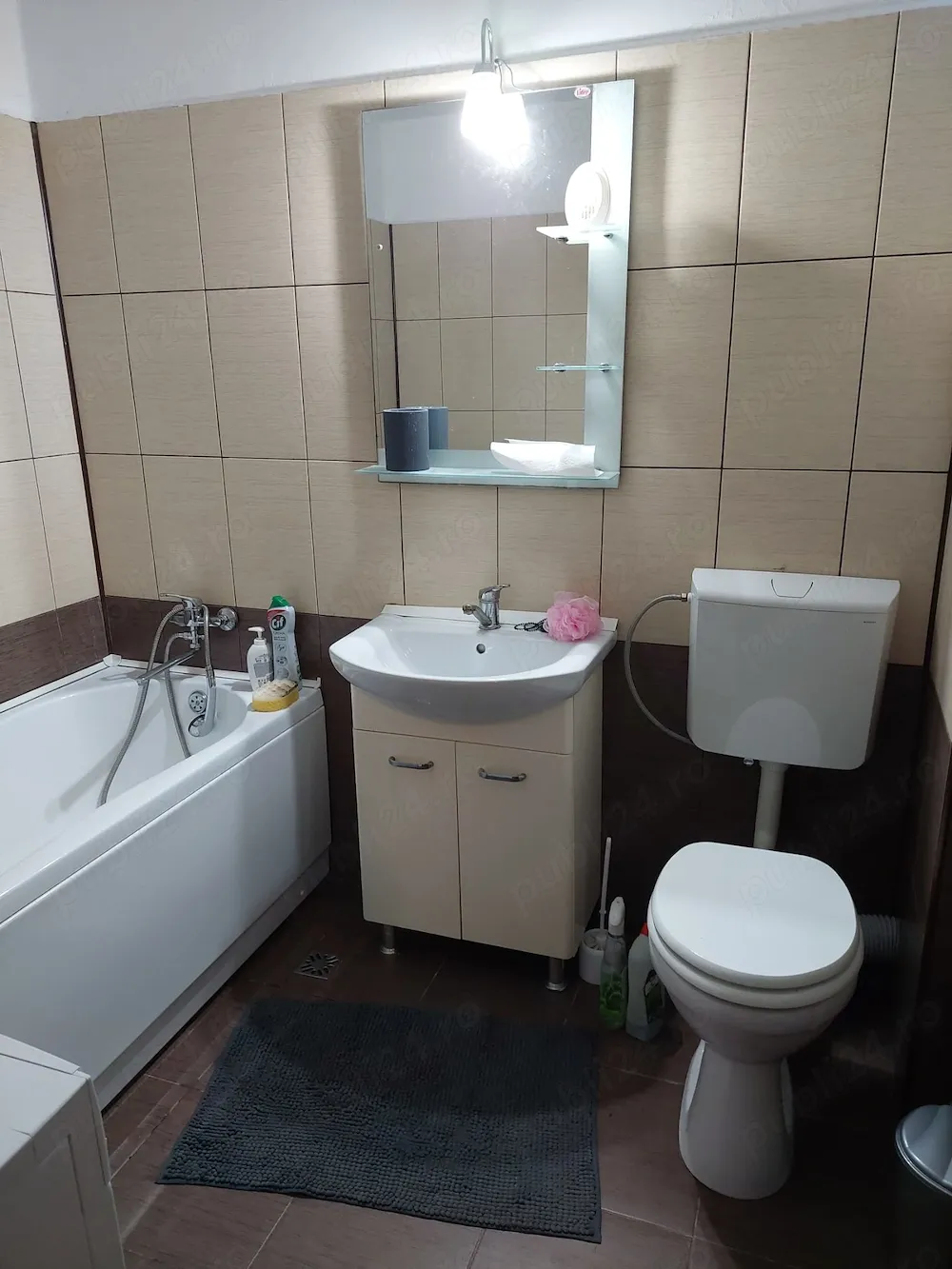 Inchiriere apartament cu o camera - imagine 1