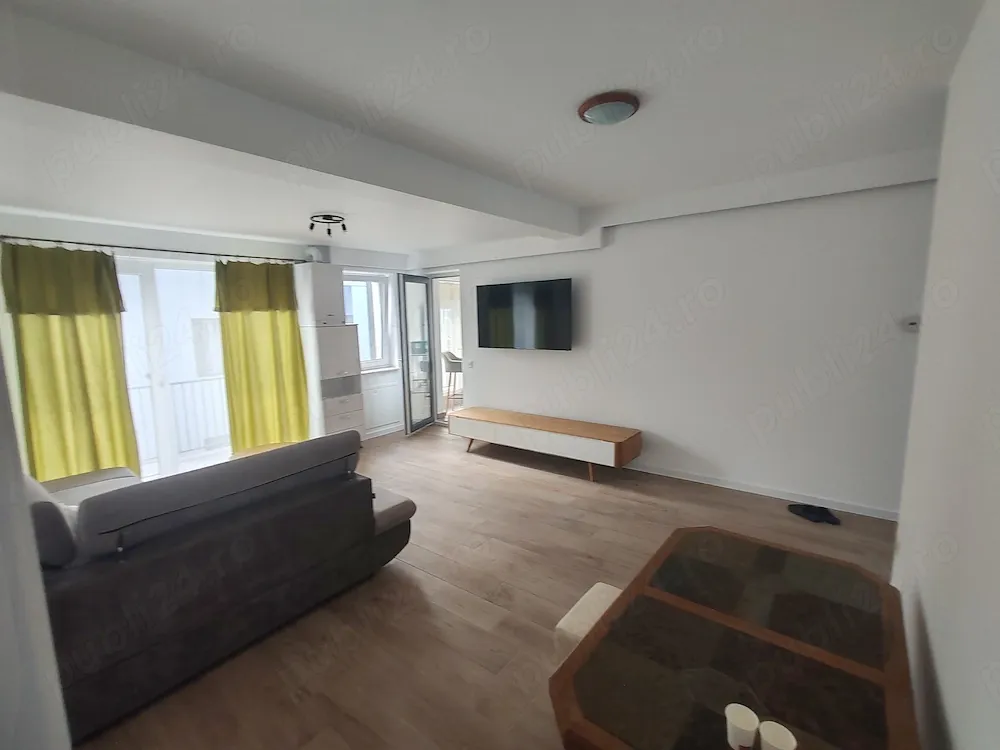 Închiriez 3 camere Gruia - imagine 1