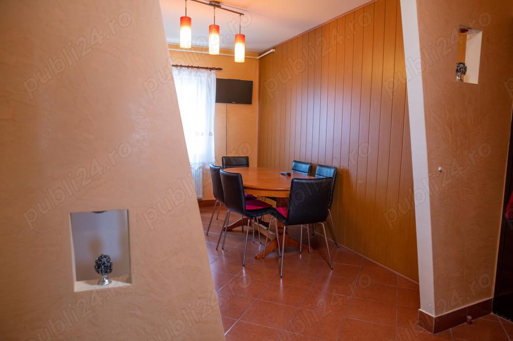 Apartament Spatios 3 Camere de Închiriat    Loc de Parcare INCLUS
