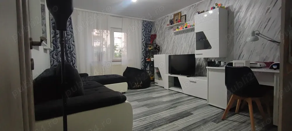 Apartament 3 camere Uzina 2  81 mp - imagine 1
