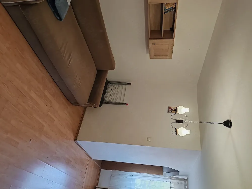 Inchiriez garsonieră 26m pătrați în, zonă bună. - imagine 1