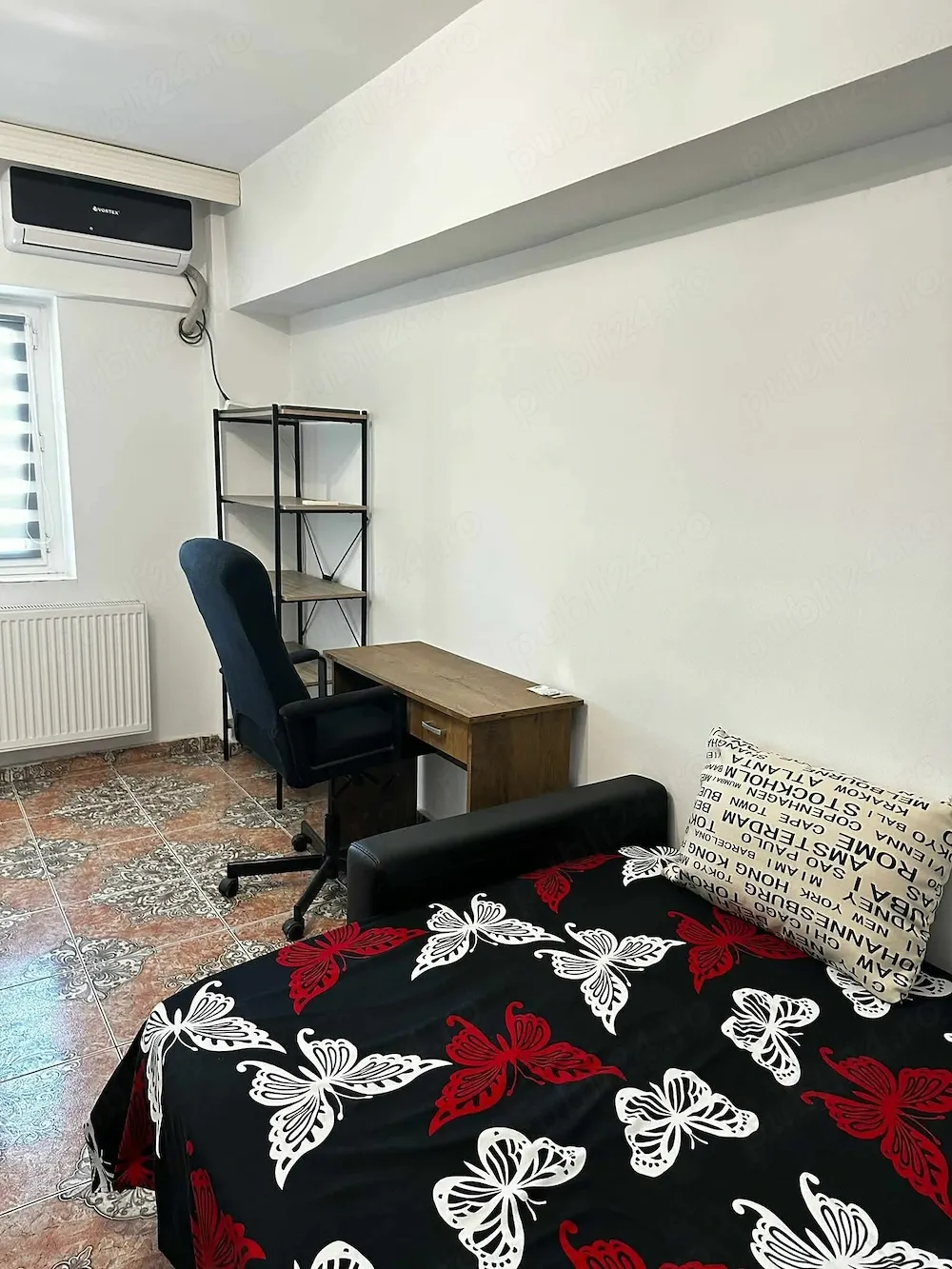 Garsoniera spatioasa zona Tomis II - centrala proprie