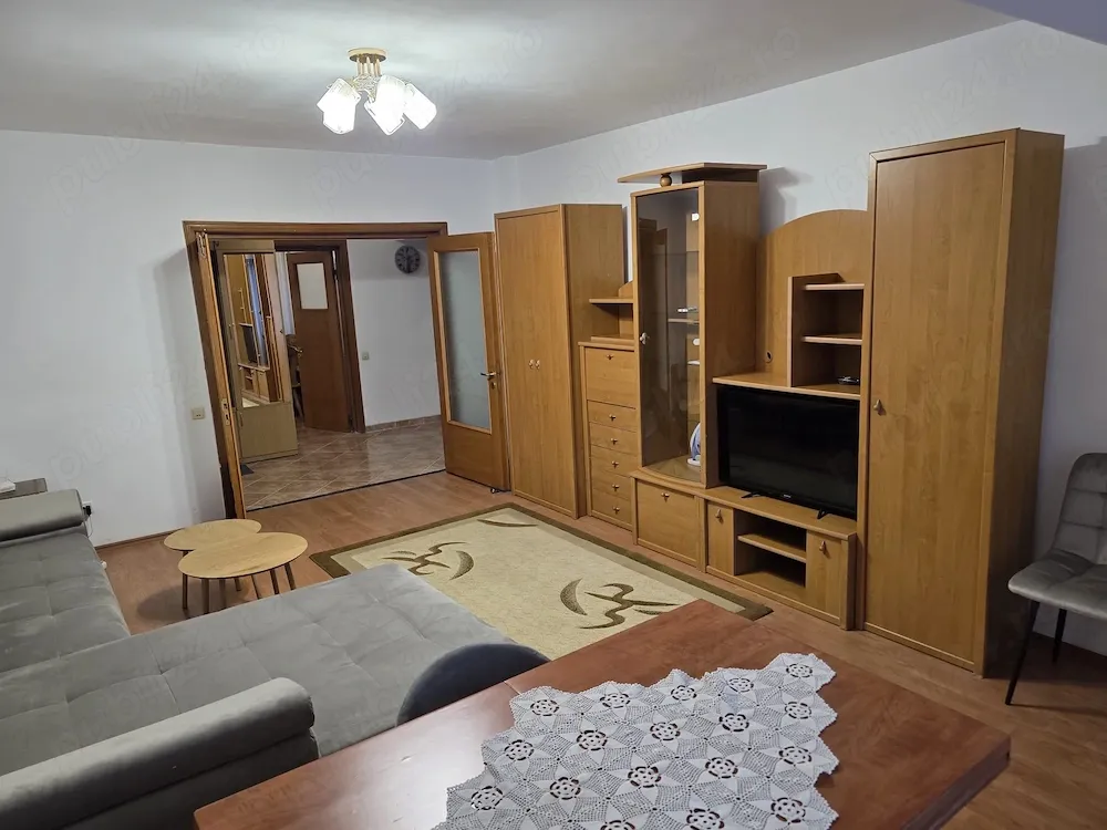 Stadion Farul, inchiriez pe termen lung ap. 3 camere decomandate etaj 3 cu loc de parcare langa bloc - imagine 1